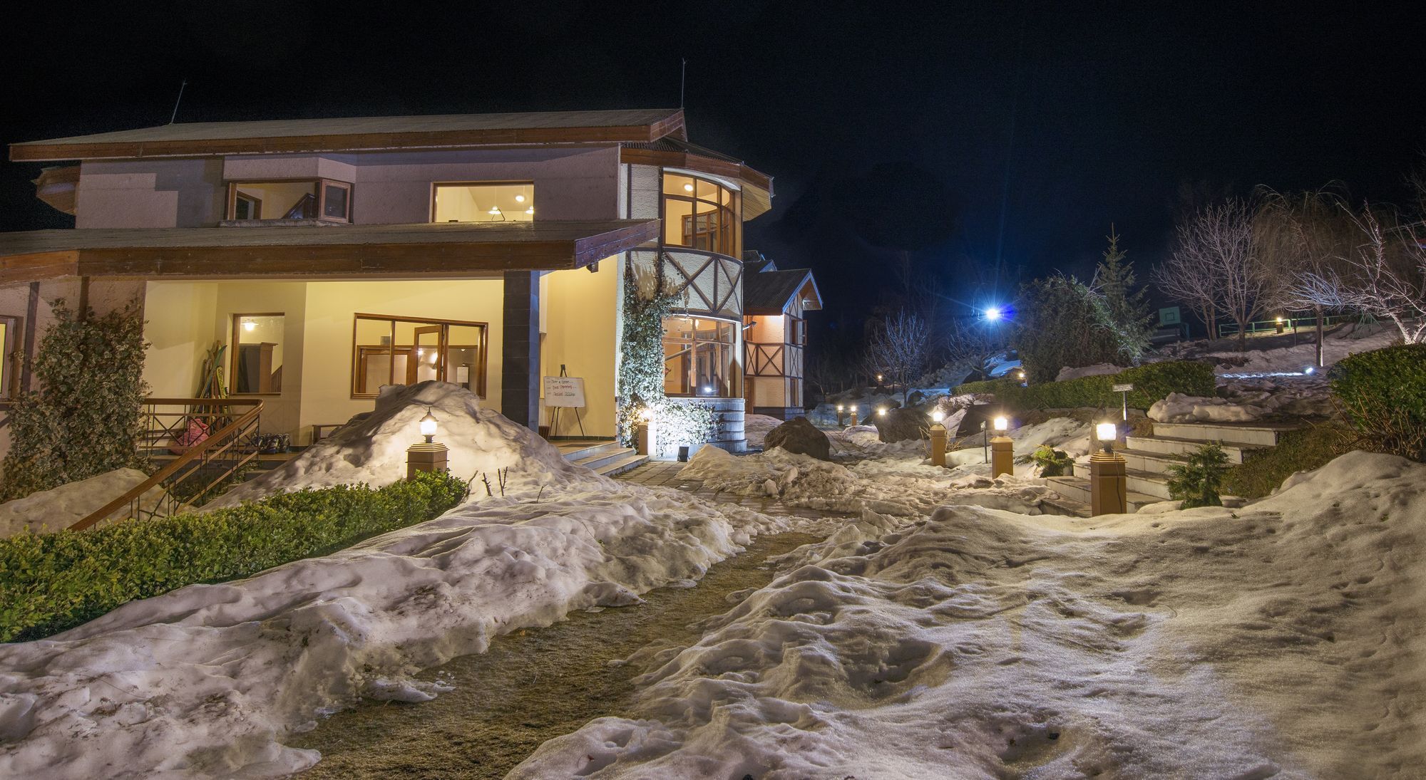 Solang Valley Resort Palchan Ngoại thất bức ảnh