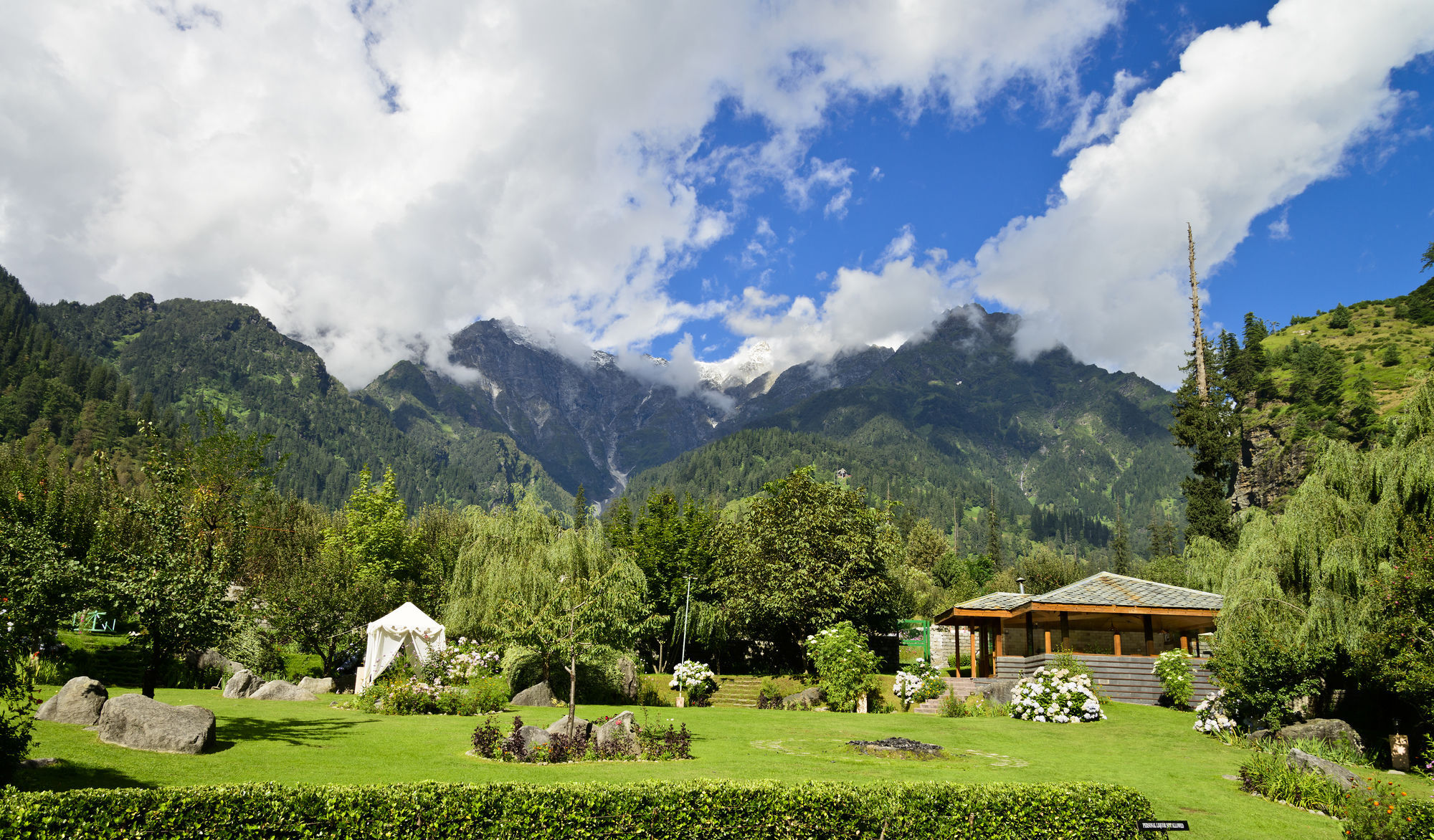 Solang Valley Resort Palchan Ngoại thất bức ảnh